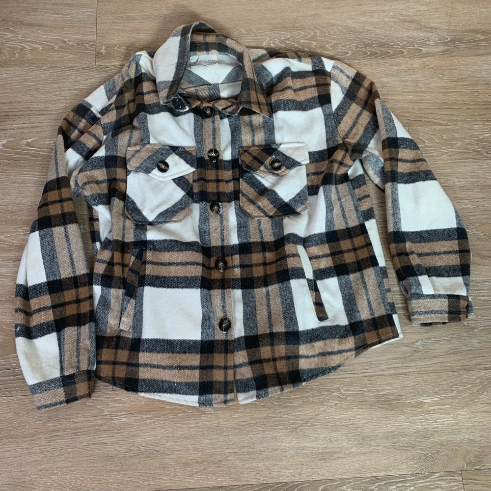 Active USA Plaid Button-Down Shirt in Black, Cream, and Tan Size S